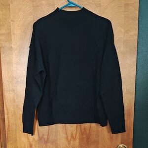 Old Navy Women's Black Turtleneck Sweater